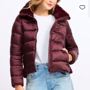 Save the duck WOMEN'S ANIMAL FREE PUFFER JACKET MOD. MEI IN WINE RED